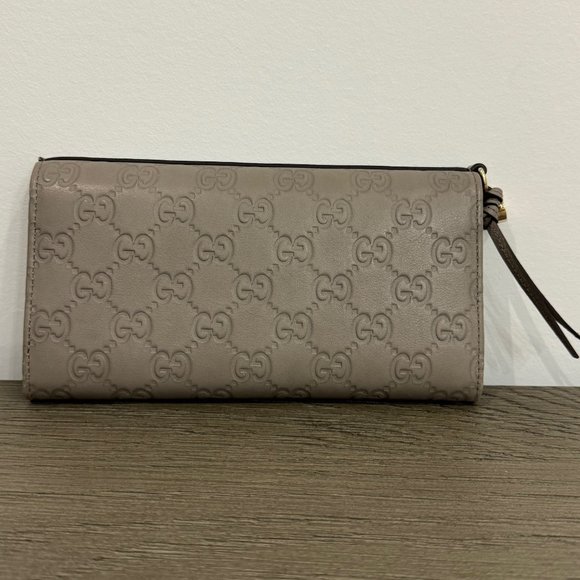 GUCCI Grey Monogrammed Leather Wallet - Picture 4 of 10